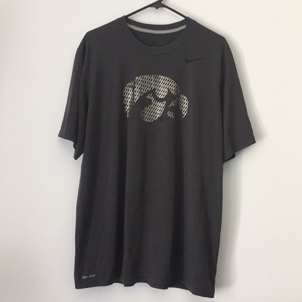 Nike Dri-Fit Grey Iowa Hawkeyes Tee Men's XL